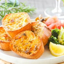 ガーリックトースト