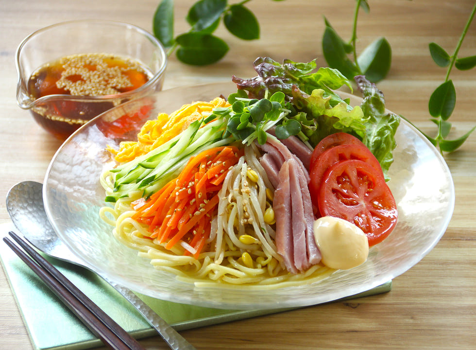 シャンタンナムルで冷やし中華
