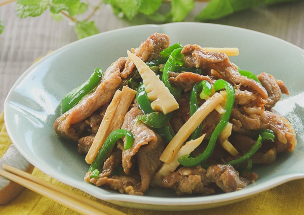 豚こまの青椒肉絲風