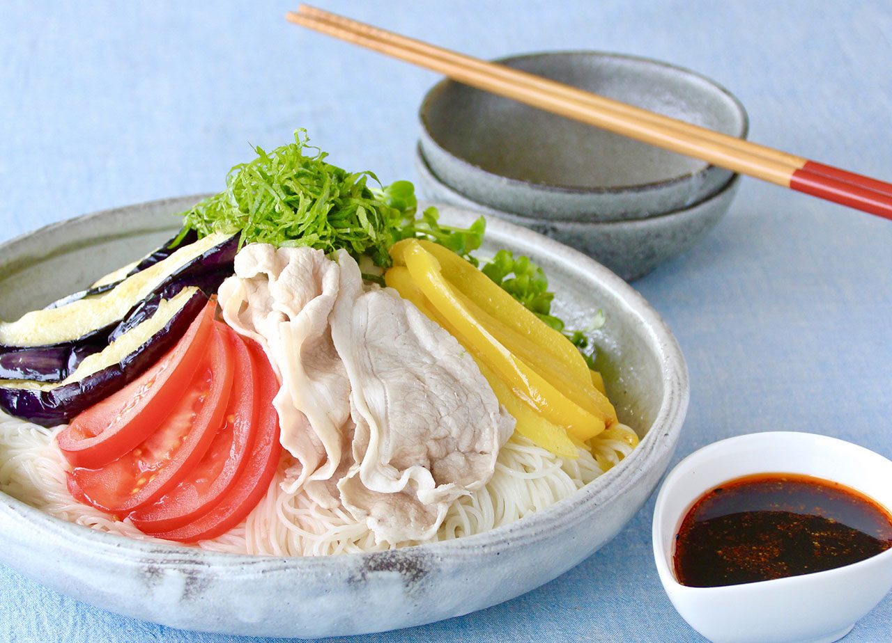 ぶっかけピリ辛冷やしゃぶそうめん