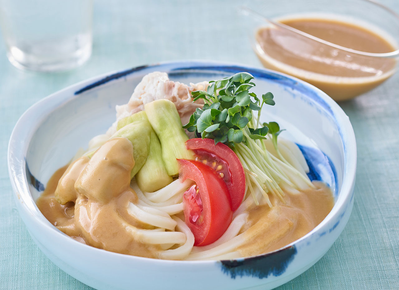 蒸しなすと豚しゃぶのごまだれうどん