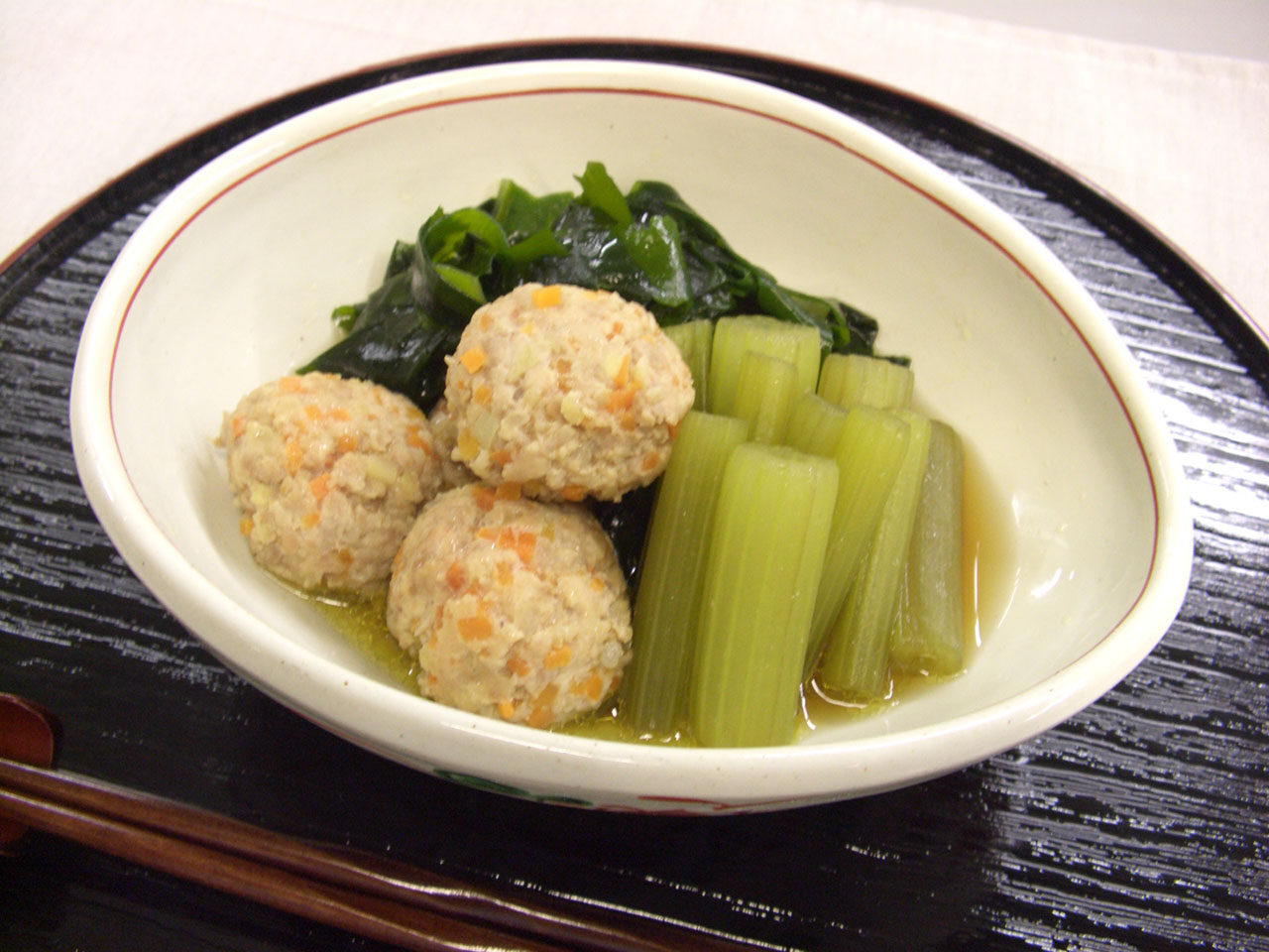 ふきと鶏団子の煮物